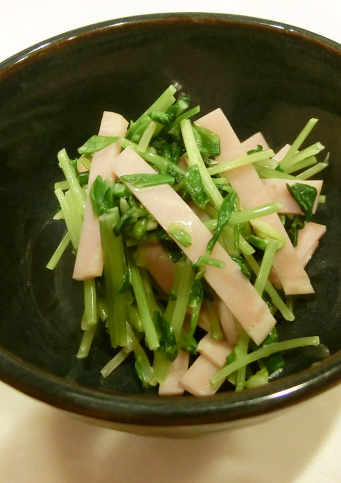 簡単！早ウマ♪豆苗とハムのマヨポン和え-レシピのメイン写真
