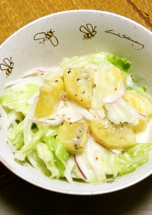 レタスとゴールドキウイのサラダ-レシピのメイン写真
