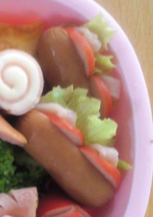 *キャラ弁に♪ﾐﾆﾎｯﾄﾄﾞｯｸﾞ*-レシピのメイン写真