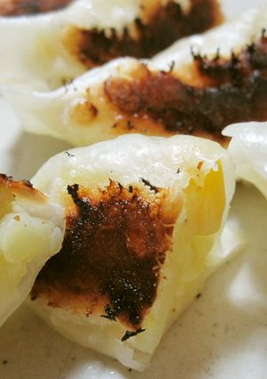 残った皮で★じゃがいもとコーンの餃子風-レシピのメイン写真