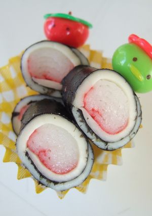 お弁当のすき間に☆くるくるカニカマ-レシピのメイン写真