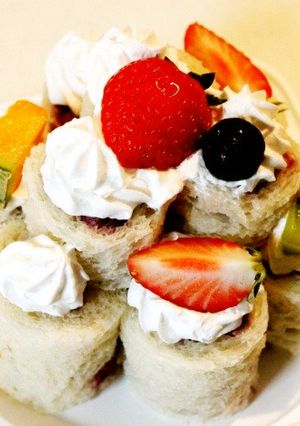 簡単！１歳のお誕生日に♪食パンケーキ-レシピのメイン写真