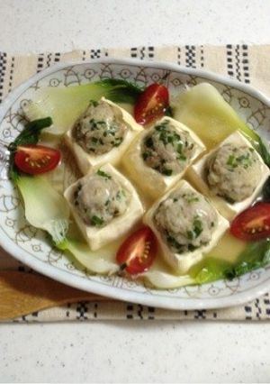 スタミナ満点！豚ニラ団子のせ豆腐-レシピのメイン写真