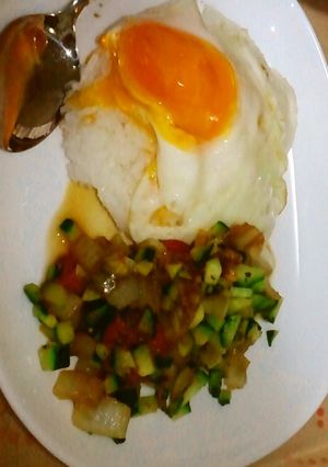 フライパン一つで簡単♪夏野菜丼-レシピのメイン写真