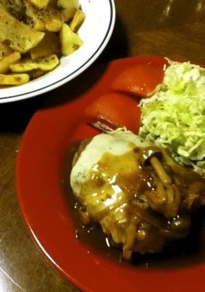 チーズハンバーグきのこソース-レシピのメイン写真