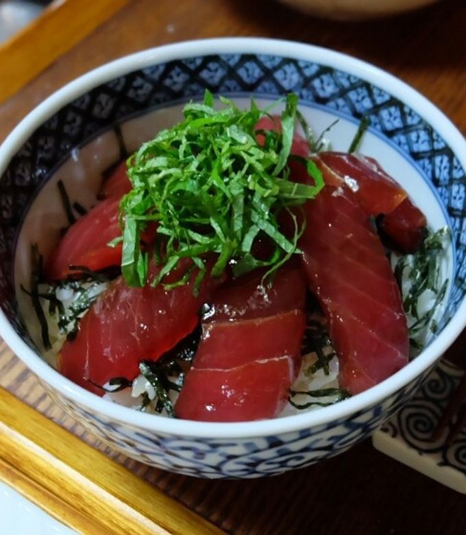 お寿司屋さん直伝!丼に♪マグロのづけ-レシピのメイン写真
