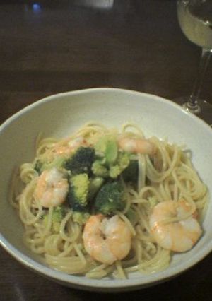 海老とブロッコリーの白ワインソーススパゲティ-レシピのメイン写真