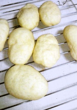 真っ白なココナッツパン?!-レシピのメイン写真