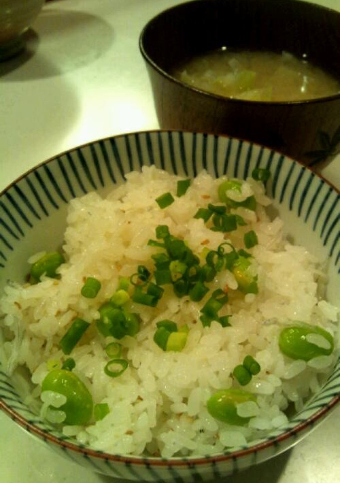 簡単！枝豆とシラスの混ぜごはん-レシピのメイン写真