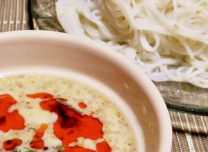 食べるラー油入り！クリーミー豆乳そうめん-レシピのメイン写真