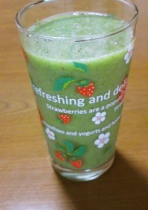 チンゲン菜のグリーンスムージー-レシピのメイン写真