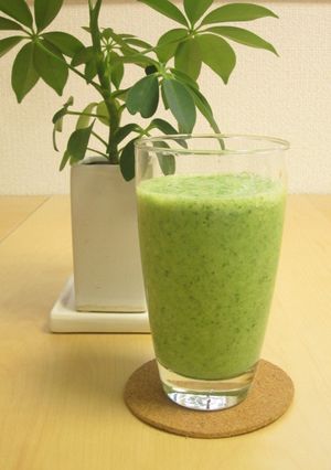抗酸化作用でお肌ピチピチ!緑のスムージー-レシピのメイン写真