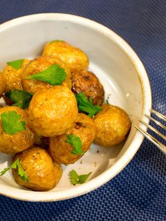 新じゃがで☆アンチョビポテト。-レシピのメイン写真