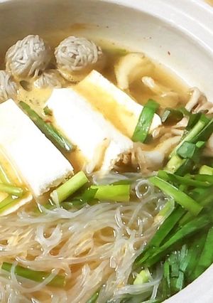 蕎麦ボール入り韓国鍋-レシピのメイン写真