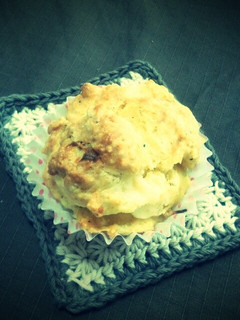 オニオンチーズマフィンカレー風味。-レシピのメイン写真