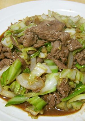 牛肉とキャベツのオイスター炒め-レシピのメイン写真