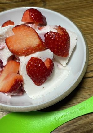 簡単!いちごのムース-レシピのメイン写真