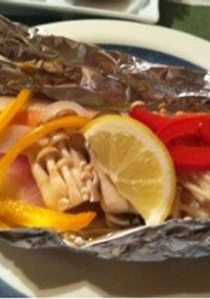 食物繊維たっぷりきのこと鮭のホイル焼き♡-レシピのメイン写真