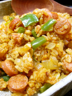 トマト必需!シンプル材料簡単カレーピラフ-レシピのメイン写真