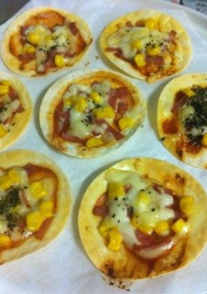 余った餃子の皮で即席ピザ-レシピのメイン写真