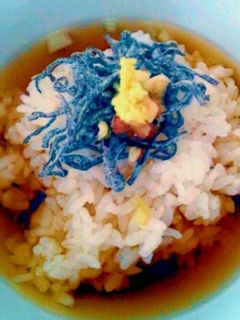 夏にぴったり!冷たいお茶漬け-レシピのメイン写真