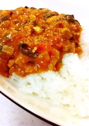 トマトでサッパリ☆簡単ひき肉夏野菜カレー-レシピのメイン写真