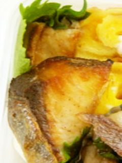ぶり塩のにんにくオリーブオイル焼き-レシピのメイン写真