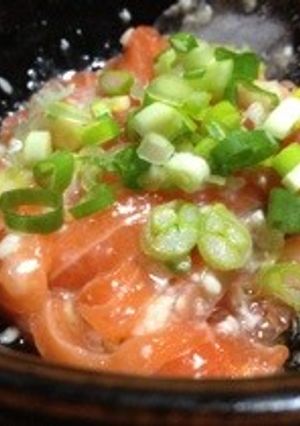 サーモンの塩麹丼-レシピのメイン写真