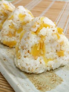 ごまマヨ沢庵おにぎり-レシピのメイン写真