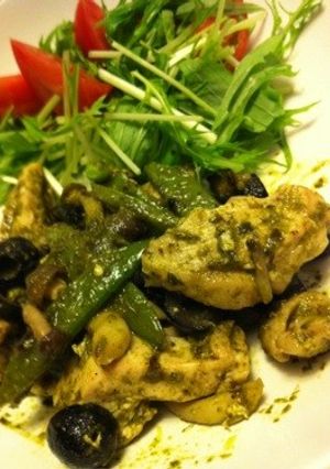 簡単本格イタリアン！鶏胸肉のバジル炒め！-レシピのメイン写真