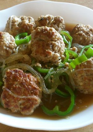 ハンバーグ種で。肉団子と春雨のスープ煮-レシピのメイン写真