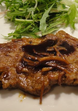 トンテキのしょうが焼き-レシピのメイン写真