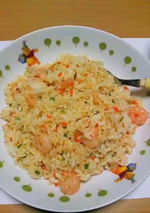 冷やご飯で簡単！エビピラフ！-レシピのメイン写真