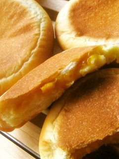 平焼きマンゴークリームパン-レシピのメイン写真