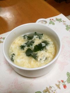 たまごとわかめのスープ-レシピのメイン写真