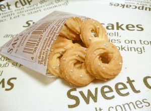 生クリームで幸せ＊絞り出しクッキー-レシピのメイン写真