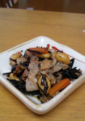 コクうま!!豚バラ入りひじき煮-レシピのメイン写真