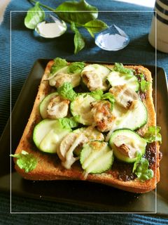 ズッキーニ×きのこの大葉・海苔トースト-レシピのメイン写真