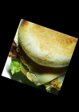 ベーコンエッグチーズマフィン♪-レシピのメイン写真