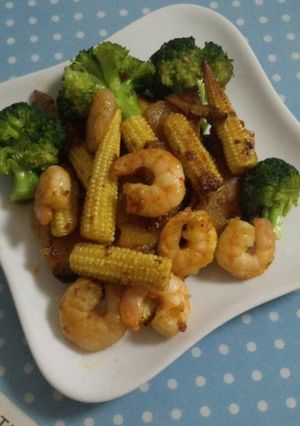 海老と野菜のガーリックオイル炒め-レシピのメイン写真