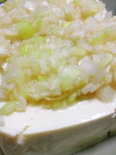 ◆簡単おつまみ◆豆腐のネギ塩乗せ-レシピのメイン写真