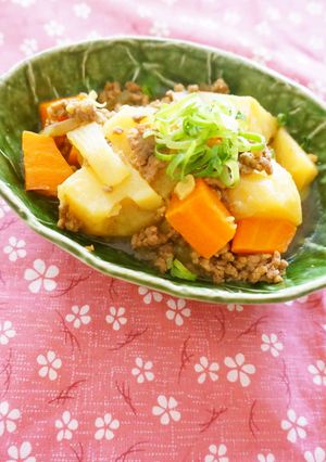 カレーそぼろ肉じゃが-レシピのメイン写真