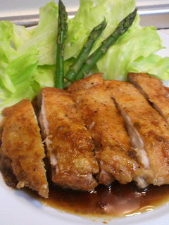 皮がパリッとチキンソテー柚子胡椒ソースで-レシピのメイン写真