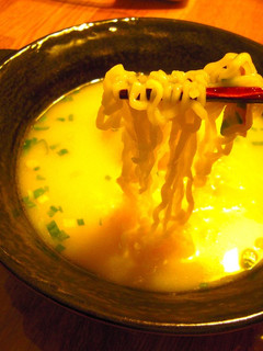 カップラーメンを生麺風に食べる-レシピのメイン写真