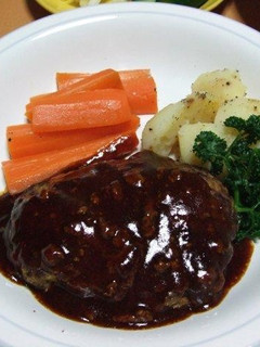 わが家のデミグラスハンバーグ-レシピのメイン写真