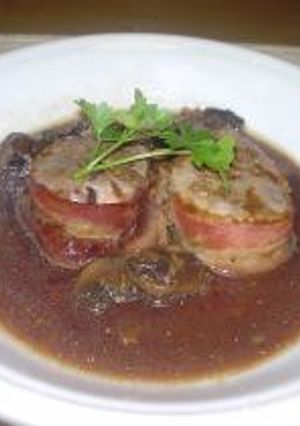 豚ヒレ肉のソテー赤ワインソース-レシピのメイン写真