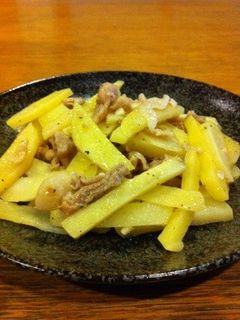 豚肉とじゃがいもの塩麹炒め-レシピのメイン写真