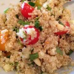 รูปของ 栄養満点サラダ☆和風キヌアQuinoa