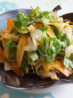 野菜ドレッシングでにんじんセロリのサラダ-レシピのメイン写真