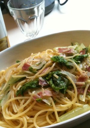 山東菜とベーコンのパスタ-レシピのメイン写真